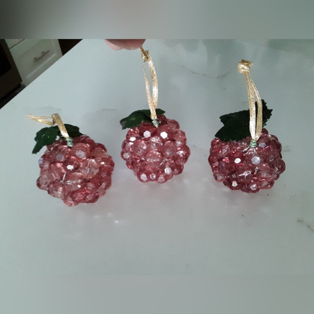 Vintage Victorian Christmas Tree Ornaments
